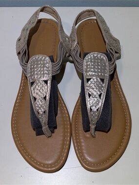 Crystal Embellished Gold T-Strap Women's Sandals by Attention.  Size 10